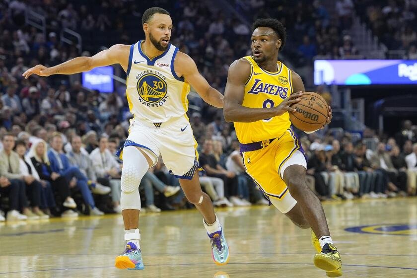 Final Duel: Curry and Vincent Share One Last Battle Under the …