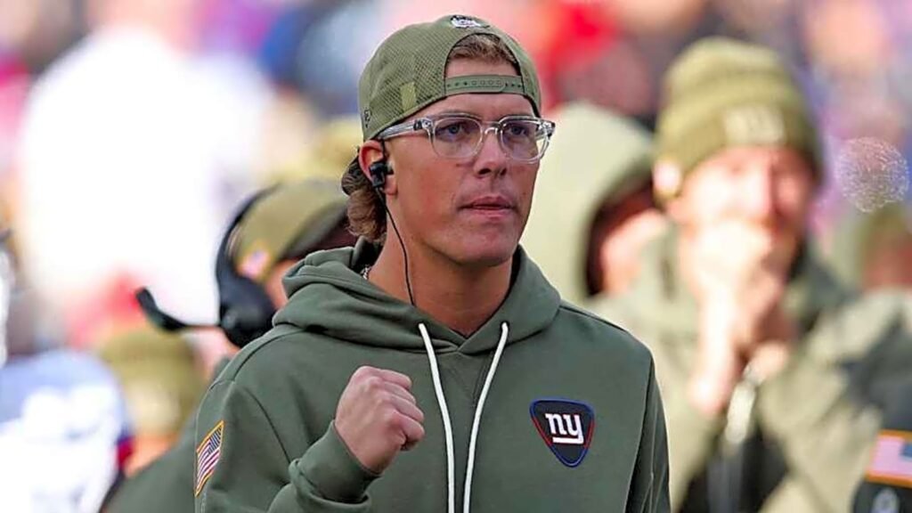 Giants QB Jaxson Dart Resumes Starting Role, Challenge to Find Balance as Runner