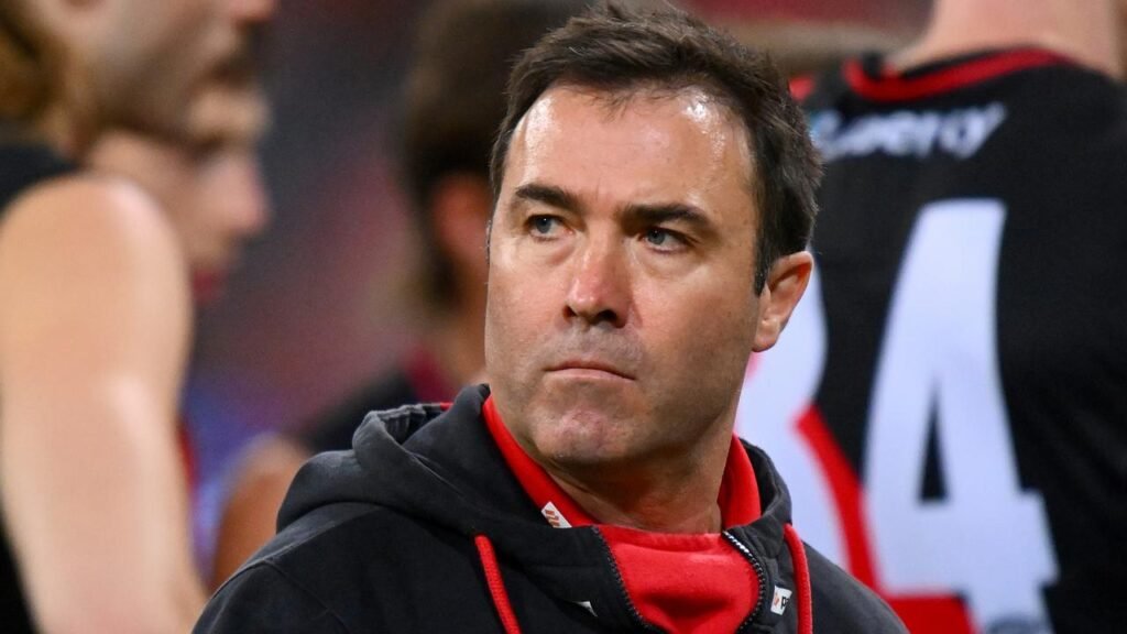 Exclusive: Tensions Boil Over at Essendon as Star Midfielder’s Fiery Exchange with Coach Brad Scott Leads to Sudden and Shocking Split.