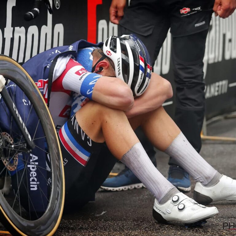 15 MINUTEN GELEDEN 🗣️: Heel de UCI staat eensgezind achter Mathieu van der Poel — Een golf van steun voor de UCI WorldTeam Alpecin-ster!….