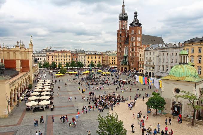 🚨 KRAKÓW WYDAŁ NASTĘPUJĄCE OŚWIADCZENIE W SPRAWIE… 🗣️📢